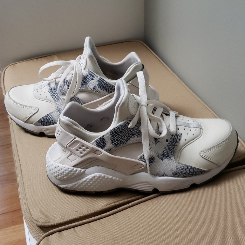 Nike Huaraches